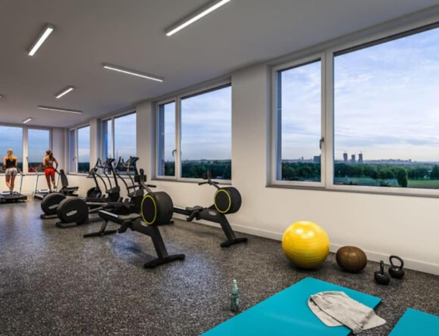 Urban Oasis: Stylische Wohnung Bécs Kültér fotó